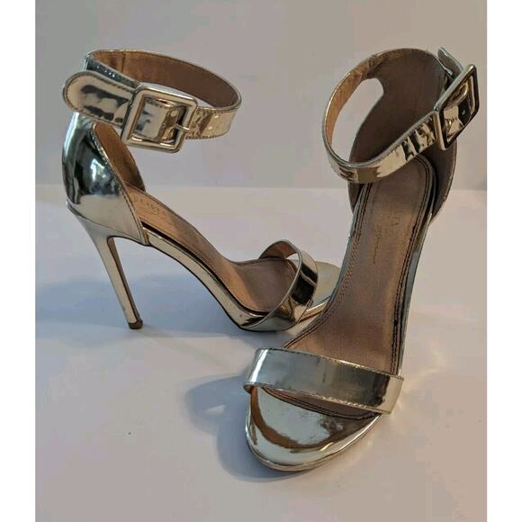 Olivia Ferguson Womens Gold Size 7 High Heels Pumps Stiletto Ankle Strap - Picture 1 of 8